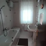 לינה וארוחת בוקר Le Corti קאסרטה