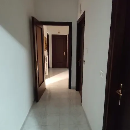 Le Corti Oda ve Kahvaltı Caserta