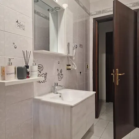 Oda ve Kahvaltı Le Corti Caserta